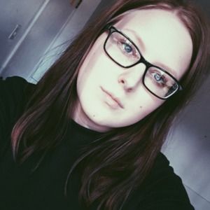 Meet your Posher, Claire